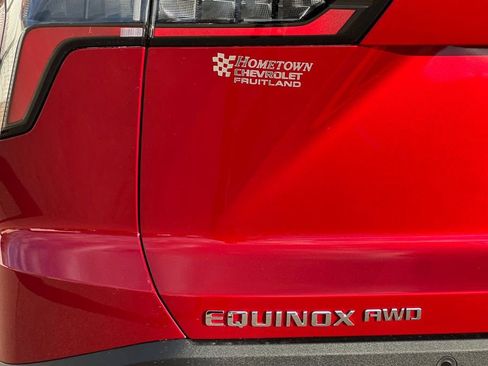 New 2026 Chevrolet Equinox LT w/ Convenience Package II AWD/4WD image 22