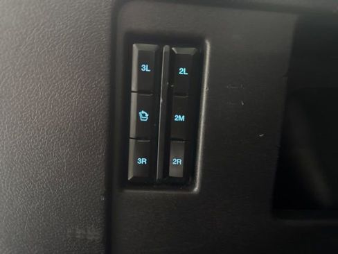 Used 2024 Ford Expedition Max XLT AWD/4WD image 29