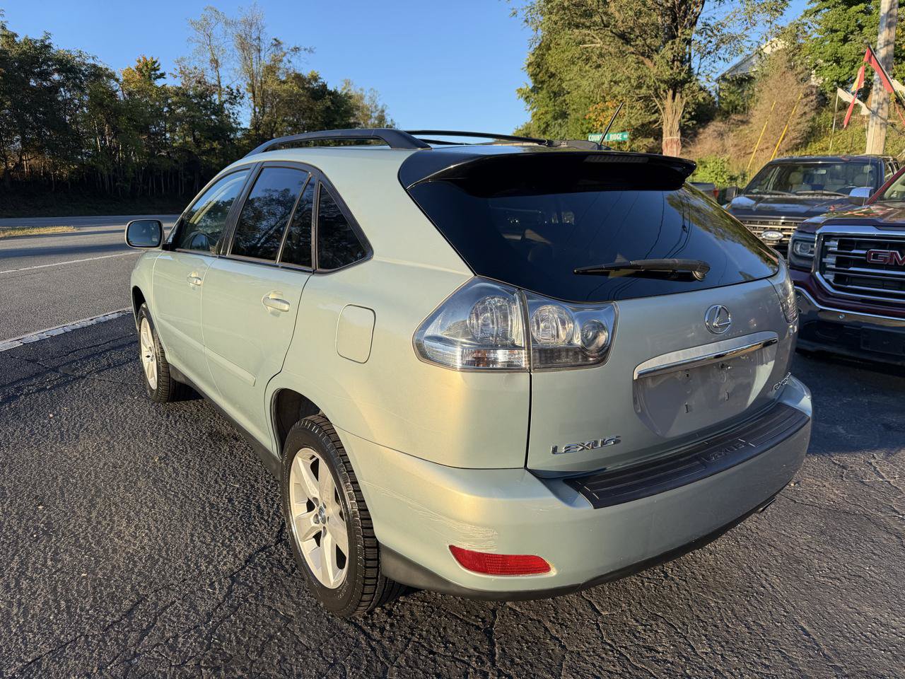 Used 2005 Lexus RX 330 AWD w/ Premium Plus Pkg image 5