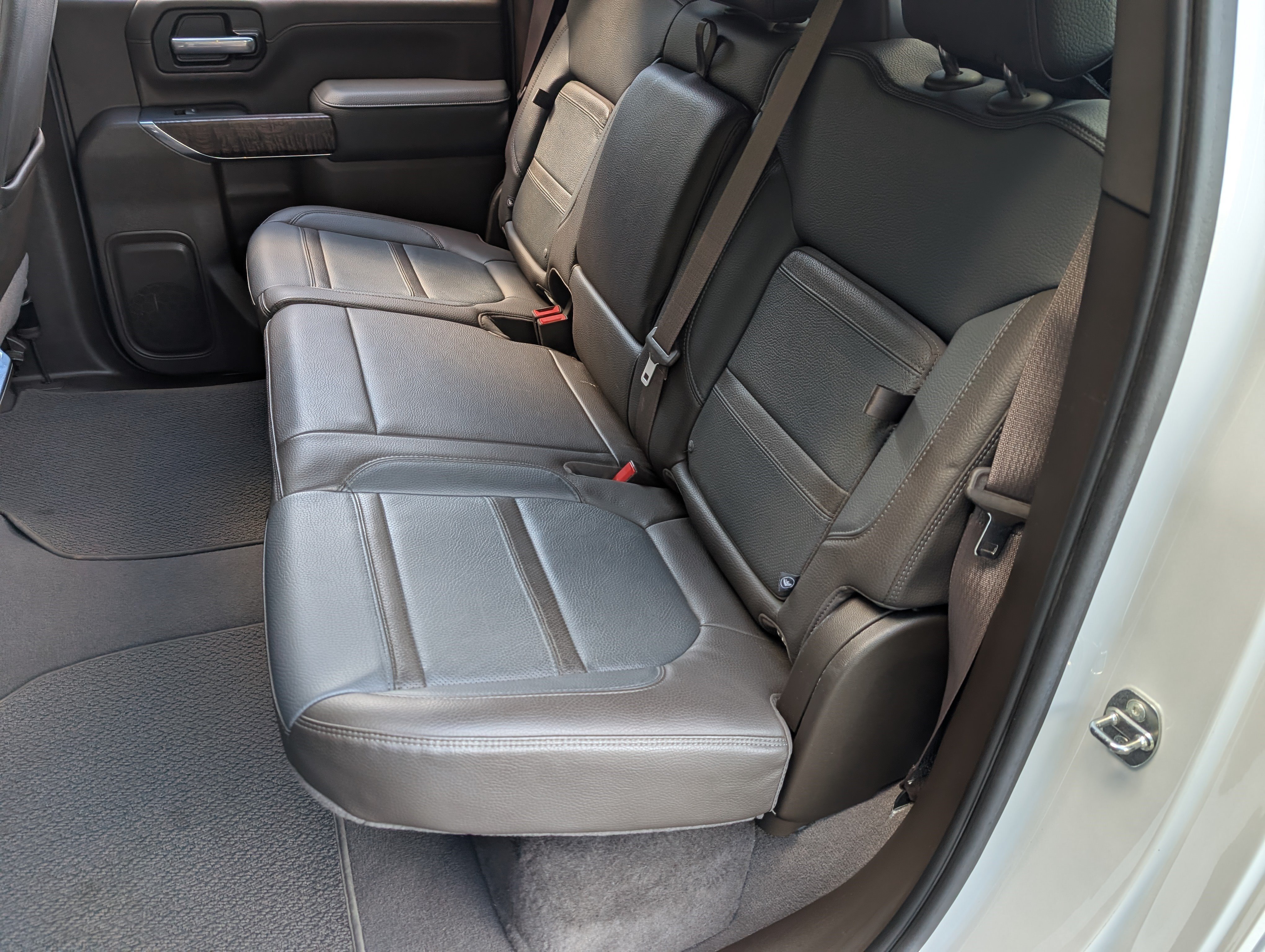 Used 2023 GMC Sierra 2500 Denali w/ Denali Ultimate Package AWD/4WD image 18