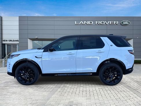 New 2025 Land Rover Discovery Sport Dynamic SE image 2