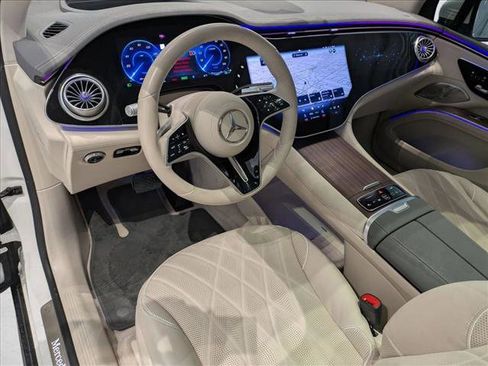 Certified 2023 Mercedes-Benz EQS 580 4MATIC SUV image 9