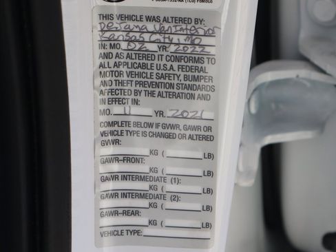 Used 2021 Ford F150 XLT image 55