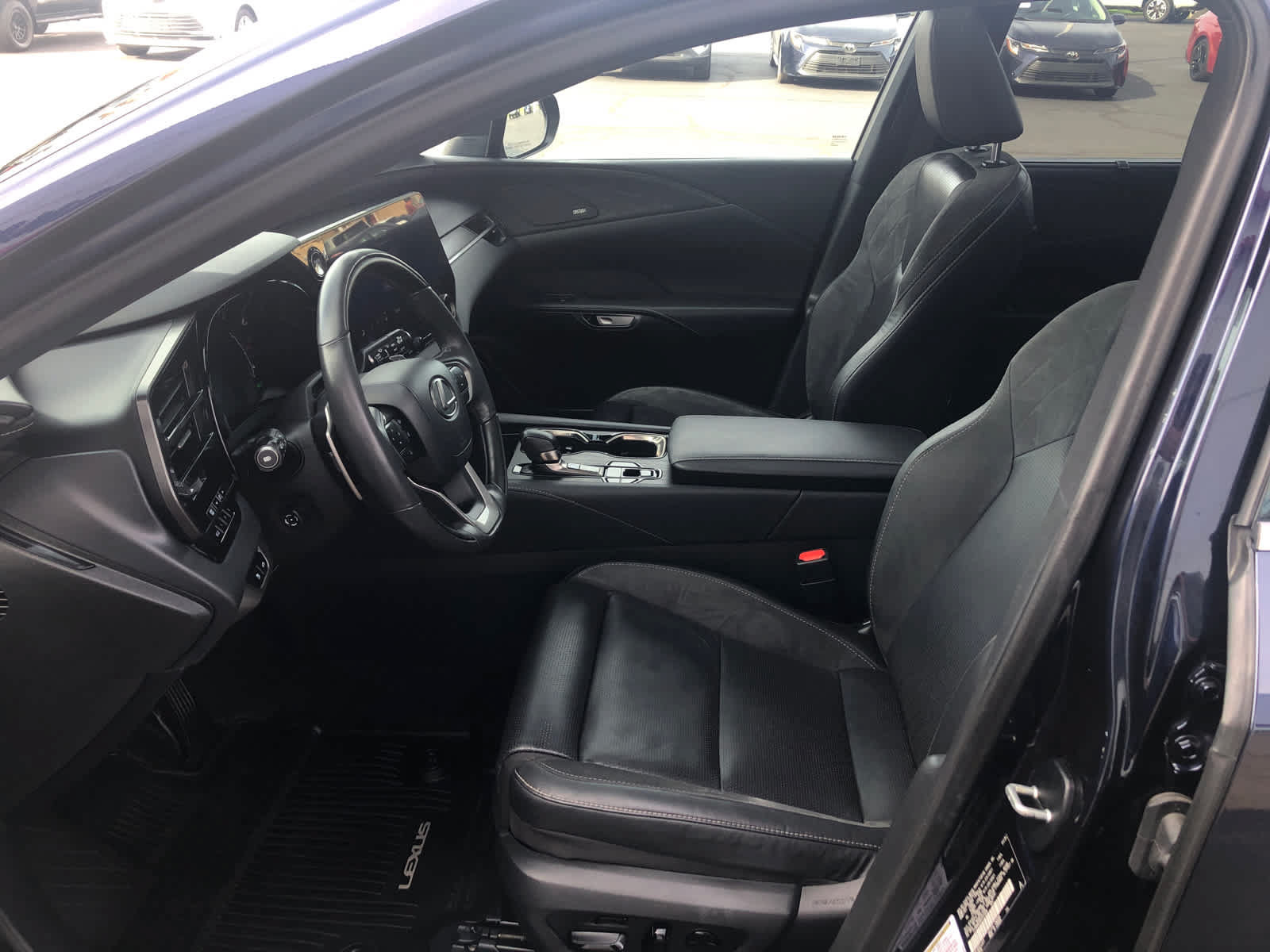 Used 2024 Lexus RX 350 w/ Convenience Package AWD/4WD image 7