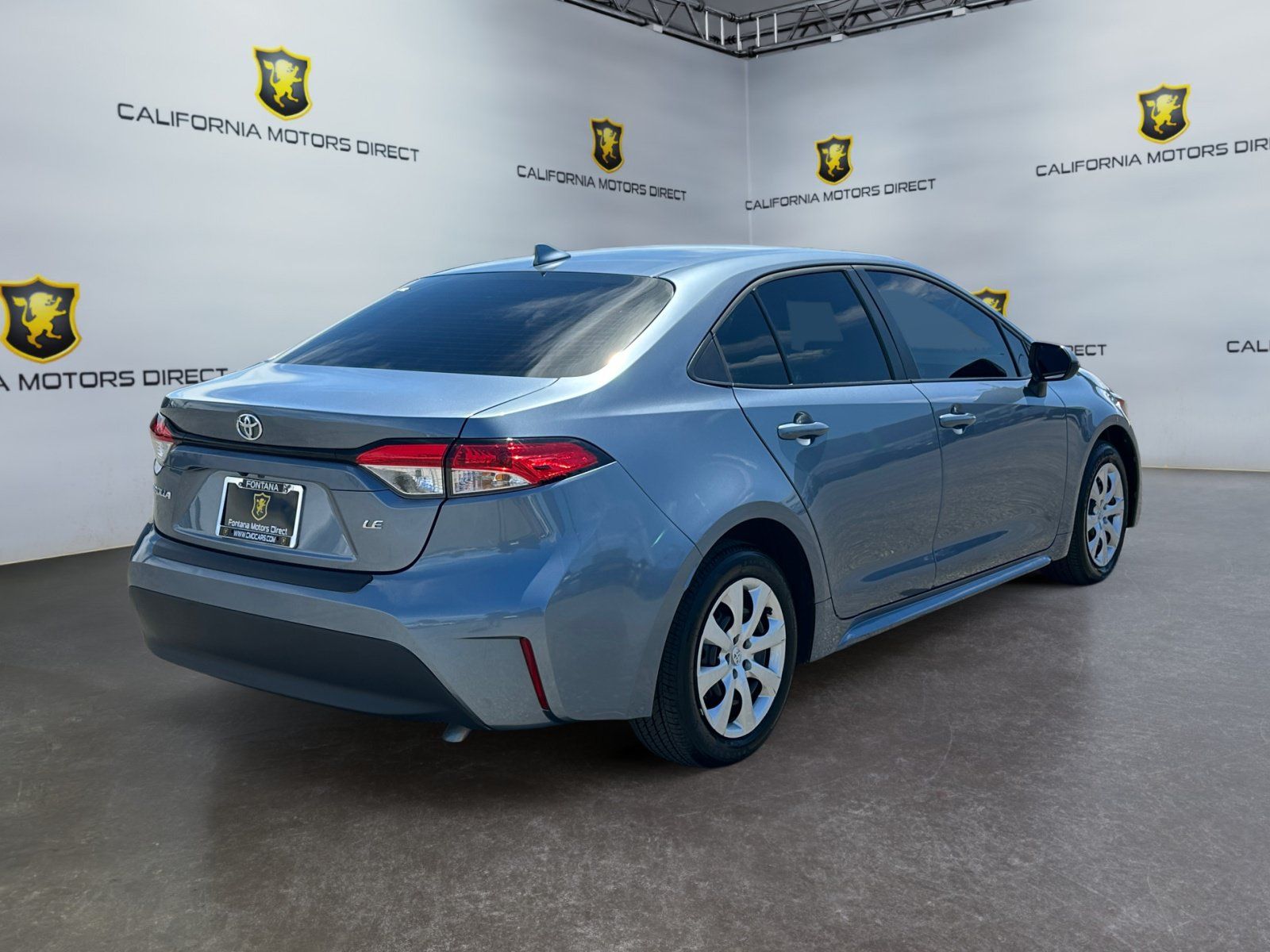 Used 2026 Toyota Corolla LE FWD image 5