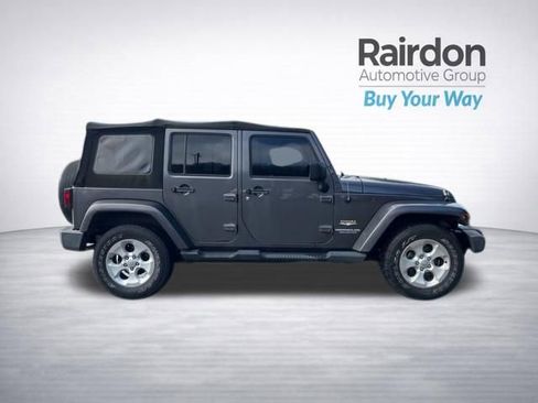 Used 2014 Jeep Wrangler Unlimited Sahara w/ Connectivity Group image 9
