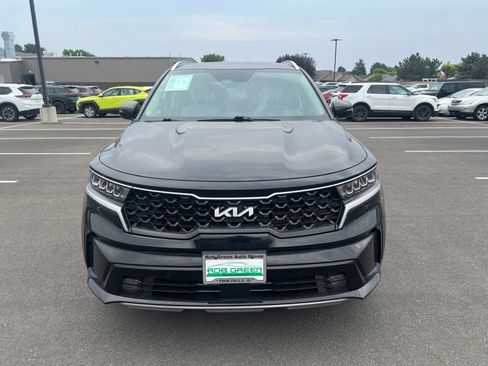 Used 2023 Kia Sorento EX AWD/4WD image 7