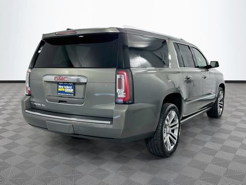 Used 2018 GMC Yukon XL Denali w/ Denali Ultimate Package AWD/4WD image 7