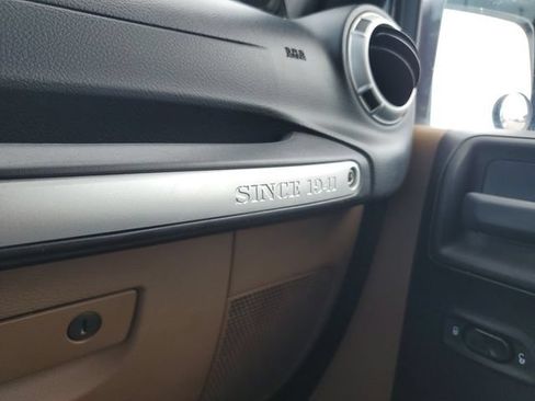 Used 2012 Jeep Wrangler Sahara w/ Connectivity Group AWD/4WD image 27