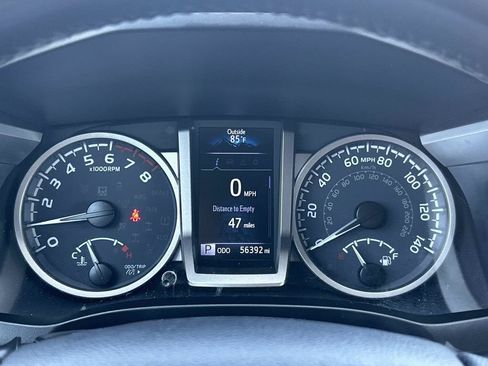 Used 2022 Toyota Tacoma SR5 w/ Technology Package AWD/4WD image 26