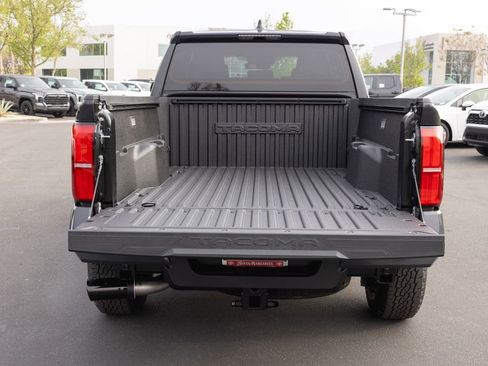 New 2026 Toyota Tacoma TRD Off-Road image 7