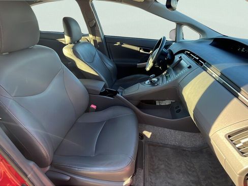 Used 2010 Toyota Prius Five FWD image 19