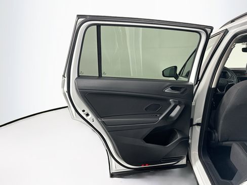 Used 2024 Volkswagen Tiguan S image 25