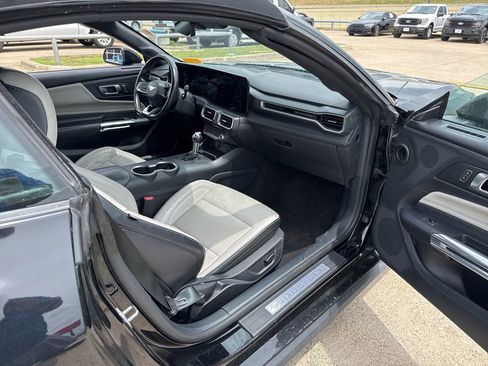 Used 2024 Ford Mustang Premium RWD image 12