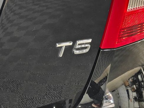 Used 2014 Volvo S60 T5 FWD image 38