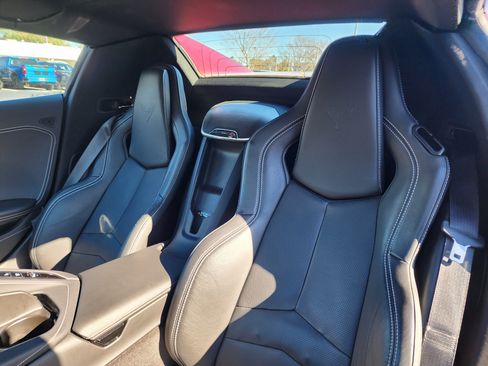 Used 2022 Chevrolet Corvette Stingray Preferred Conv w/ Battery Protection Package image 12