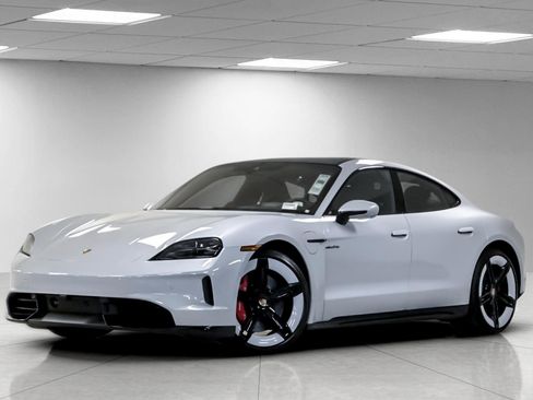 New 2025 Porsche Taycan GTS image 1