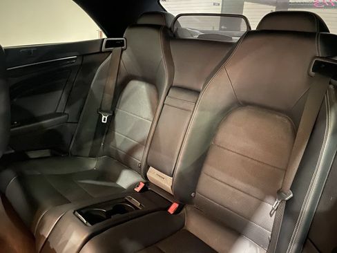 Used 2015 Mercedes-Benz E 400 Cabriolet image 5