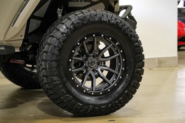 Used 2025 Jeep Gladiator Rubicon w/ Safety Group AWD/4WD image 29