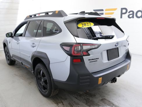 Used 2022 Subaru Outback Wilderness image 7