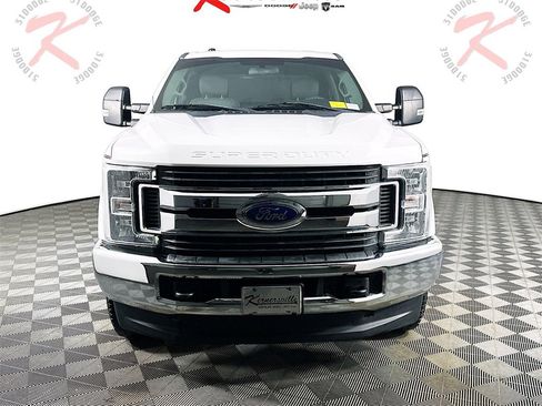 Used 2019 Ford F250 XLT image 2