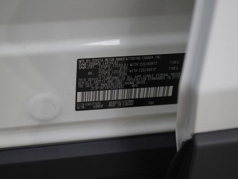 Used 2023 Toyota RAV4 XLE w/ Convenience Package image 25