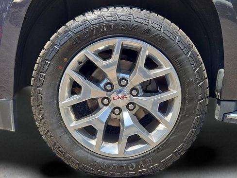 Used 2015 GMC Yukon SLT w/ Open Road Package AWD/4WD image 27
