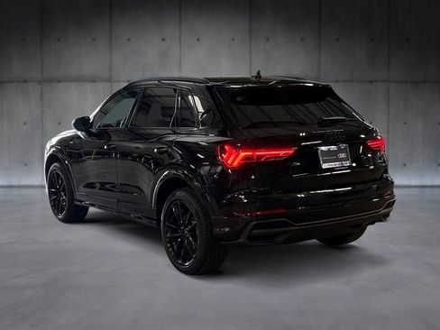 Used 2025 Audi Q3 2.0T Premium w/ Convenience Package image 3