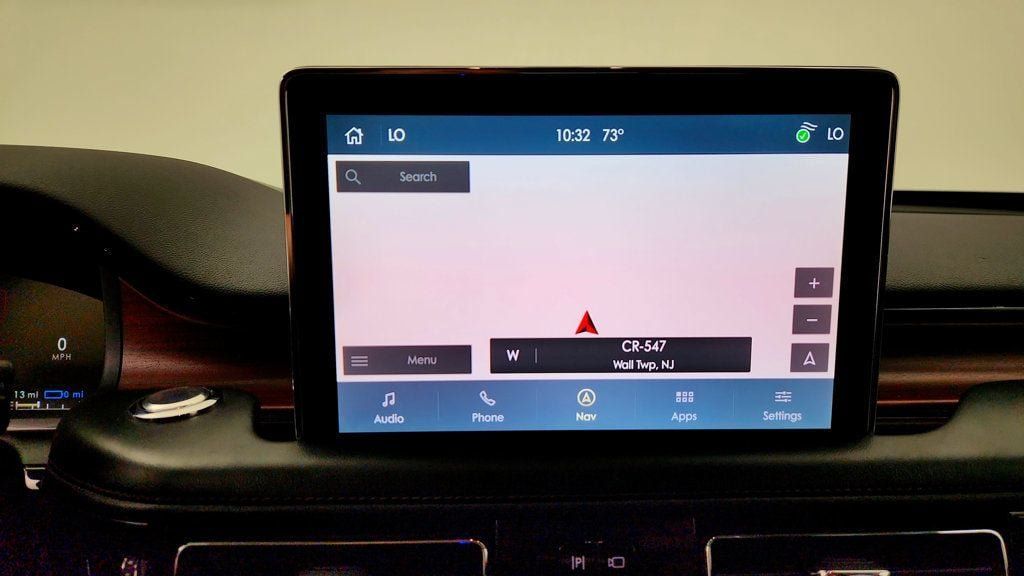 Used 2022 Lincoln Aviator Grand Touring w/ Equipment Group 301A AWD/4WD image 18