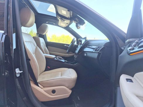 Used 2017 Mercedes-Benz GLS 450 4MATIC image 21