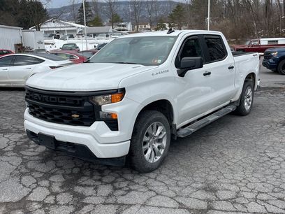 Used 2025 Chevrolet Silverado 1500 Custom