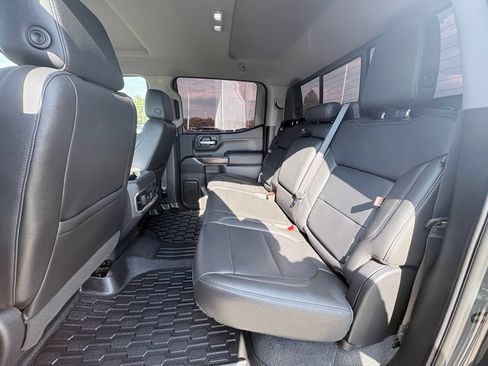 Used 2021 GMC Sierra 1500 SLT AWD/4WD image 7