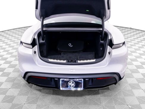 Certified 2021 Porsche Taycan 4S AWD/4WD image 32
