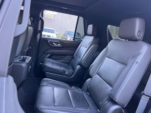 Used 2021 Chevrolet Tahoe Z71 w/ Z71 Signature Package AWD/4WD image 20