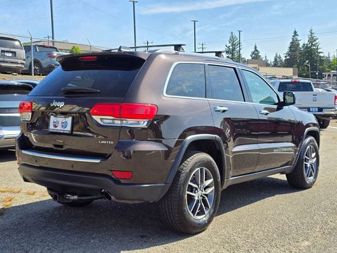 Used 2017 Jeep Grand Cherokee Limited AWD/4WD image 8