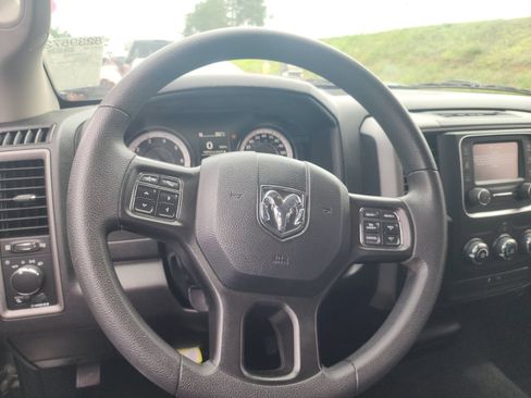 Used 2021 RAM 1500 Tradesman w/ Chrome Plus Package RWD image 10