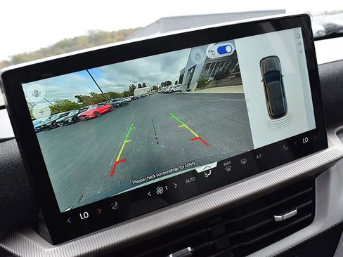 New 2026 Ford Explorer Active w/ Active Comfort Package image 22