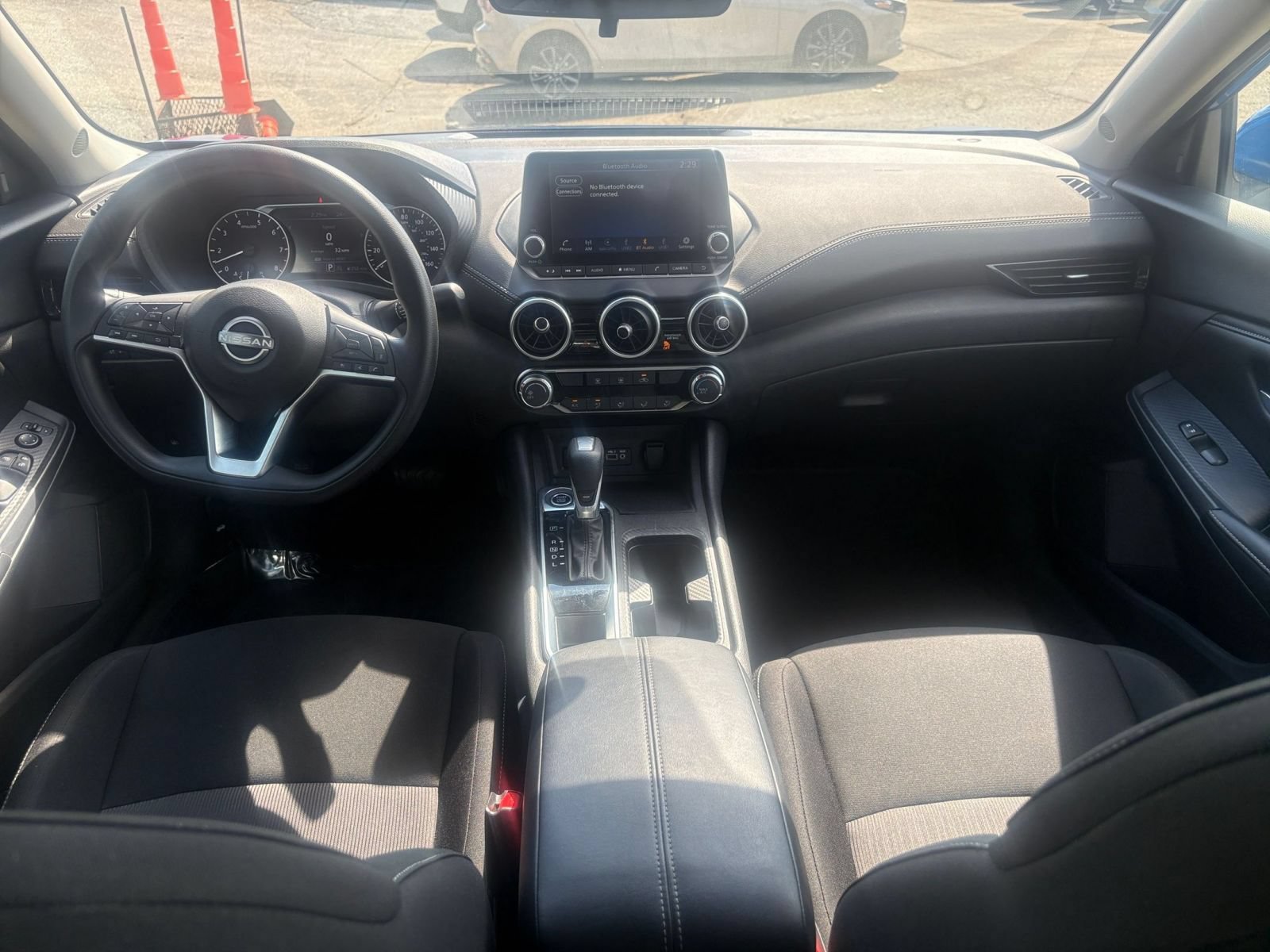 Used 2025 Nissan Sentra SV FWD image 27