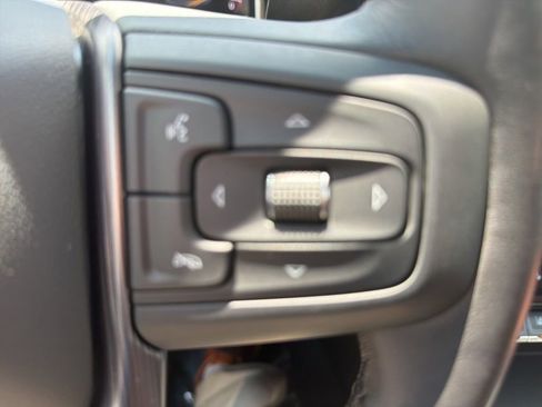 Used 2024 GMC Sierra 3500 Denali Ultimate AWD/4WD image 29
