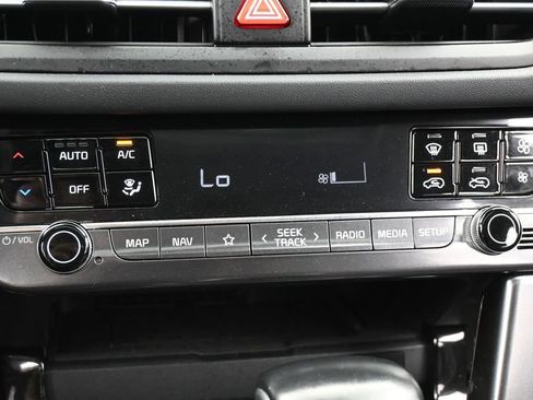 Used 2025 Kia Seltos EX w/ EX Sunroof Package image 21