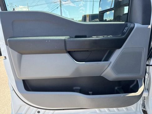 Used 2023 Ford F250 XL w/ XL Chrome Package AWD/4WD image 29