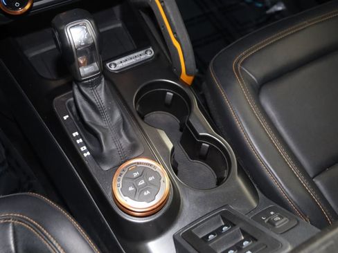 Used 2021 Ford Bronco Badlands image 29