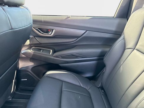 Certified 2025 Subaru Ascent Limited w/ Popular Package #1 image 16