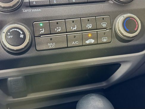 Used 2010 Honda Civic LX image 16