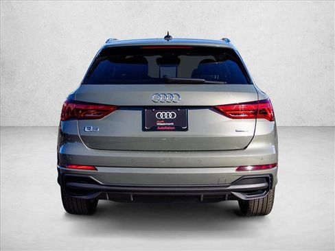 Used 2025 Audi Q3 2.0T Premium image 6