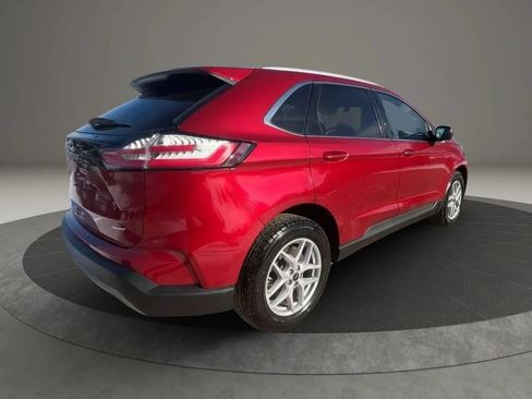 Used 2024 Ford Edge SEL w/ Convenience Package AWD/4WD image 5