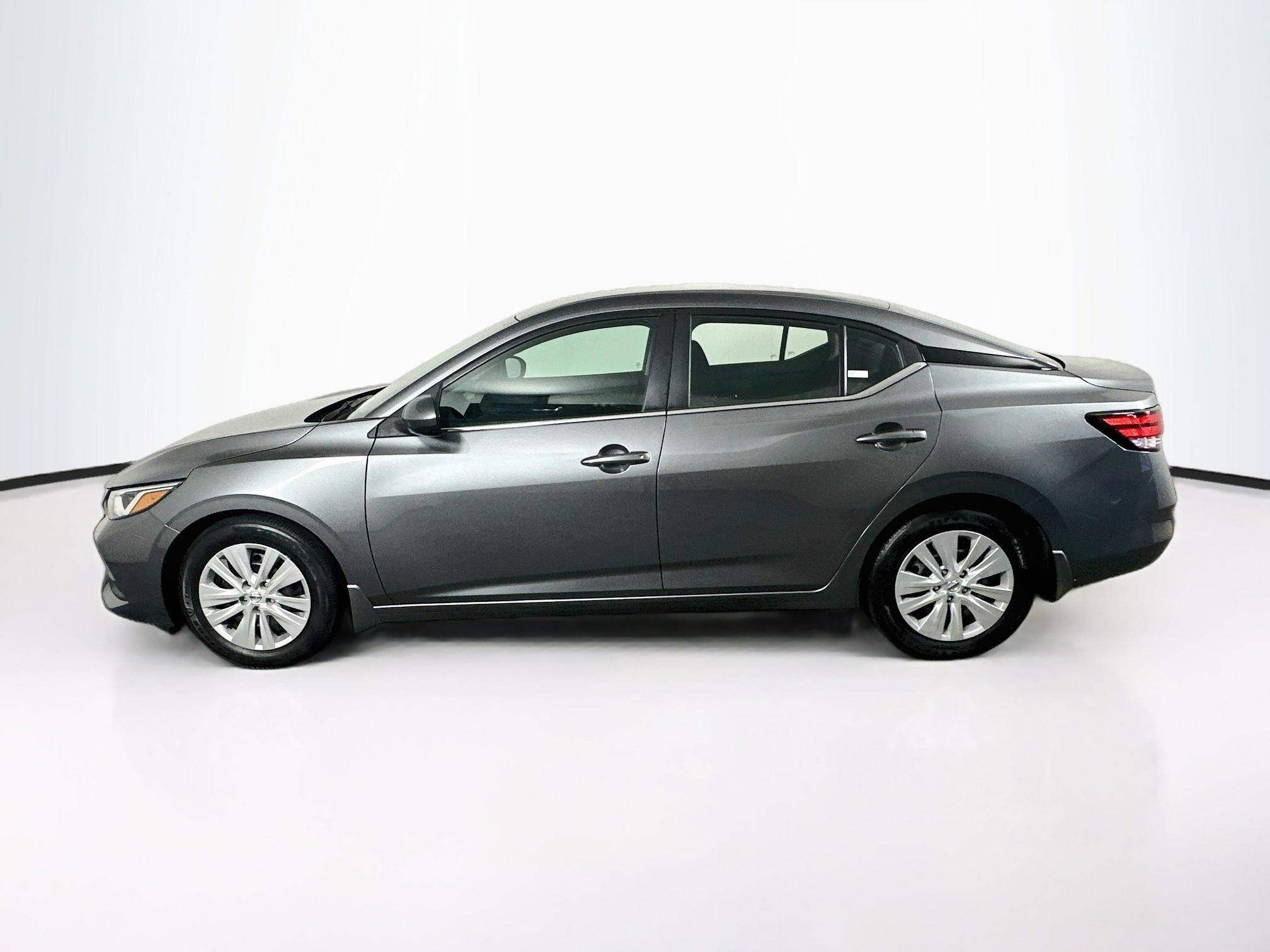 Used 2023 Nissan Sentra S FWD image 4