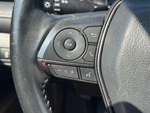 Used 2023 Toyota Camry SE FWD image 32