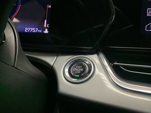 Used 2024 Chevrolet Trax LT w/ Driver Confidence Package FWD image 37