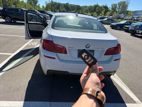 Used 2016 BMW 535i xDrive Sedan AWD/4WD image 7